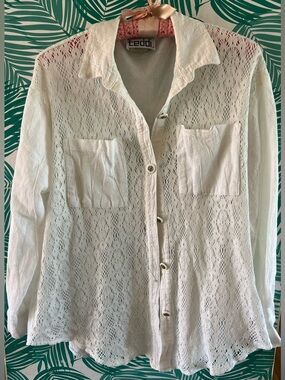 Vintage Teddi button down blouse w/ crochet lace, chest pockets sz M